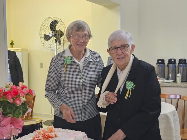 Retiro Anual das Irmãs Escolares: Um Jardim Regado pela Esperança 18 IMG-20250504-WA0273