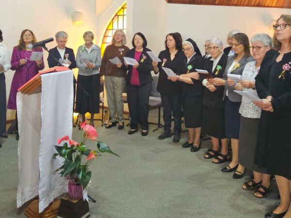 Retiro Anual das Irmãs Escolares: Um Jardim Regado pela Esperança 11 IMG-20250504-WA0327