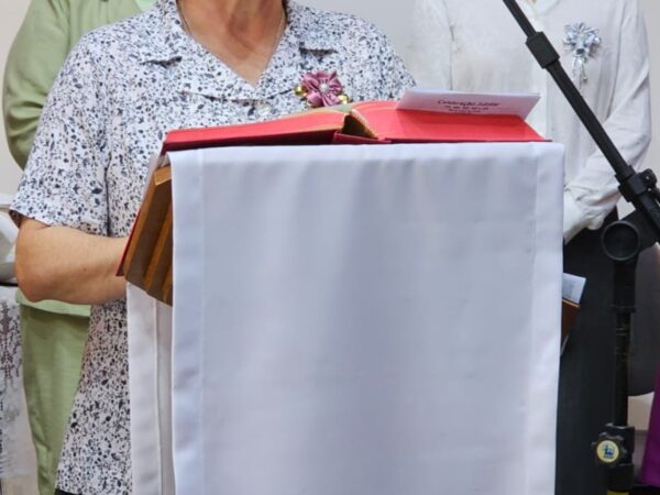 Retiro Anual das Irmãs Escolares: Um Jardim Regado pela Esperança 9 IMG-20250504-WA0360